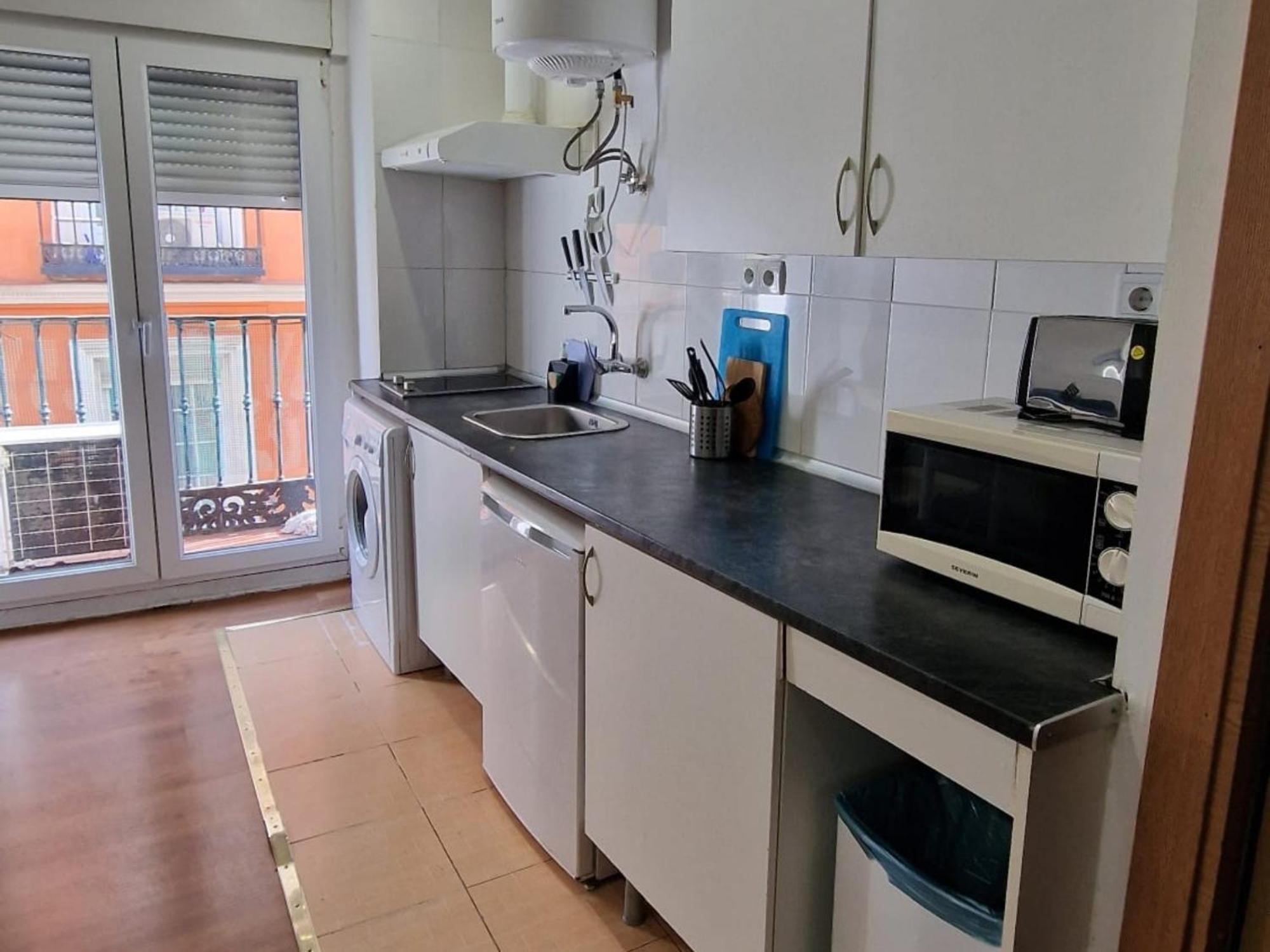 Apartamentos Econostay Chueca — Photos 3